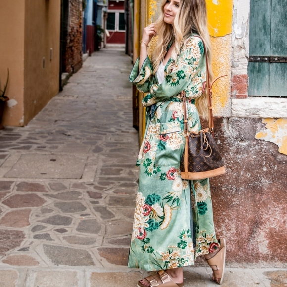 Zara Kimono - Picture 2 of 16